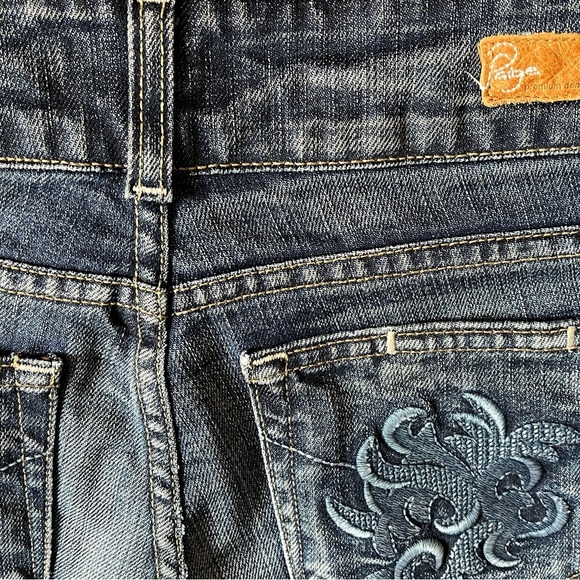 Paige Women's Hidden Hills Raw Hem High Rise Denim Jean Shorts Size 28 - Picture 6 of 13